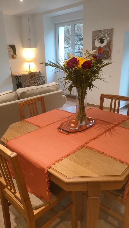 Holiday home Cap Sur Le Guillec Sibiril